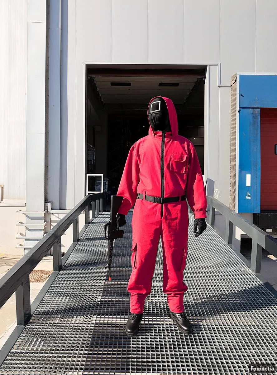 Mască „Squid Game” cu Simbol Patrat 🎭✨